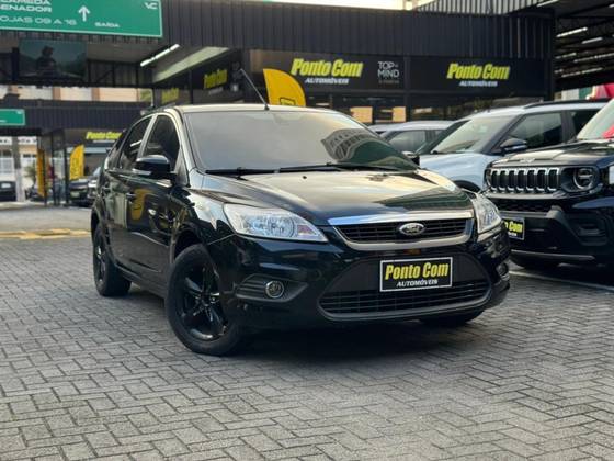 FORD FOCUS 2.0 GLX 16V FLEX 4P AUTOMÁTICO